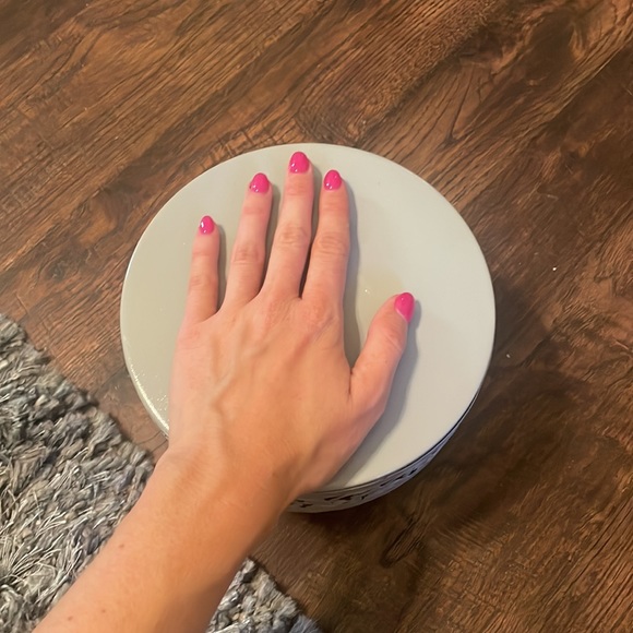 Gray stand- has been painted - Picture 7 of 7